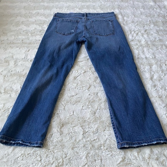 Banana Republic Women's Blue Distressed Girlfriend Jeans Size 32 - Picture 6 of 6